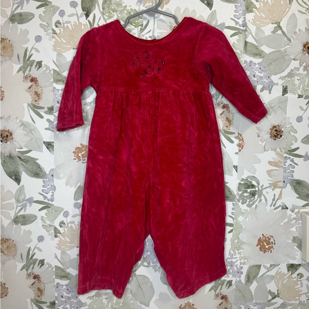 Oshkosh vintage velour jumpsuit 🛍